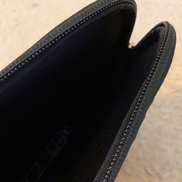 Kate Spade laptop case *barely used* - Picture 8 of 11